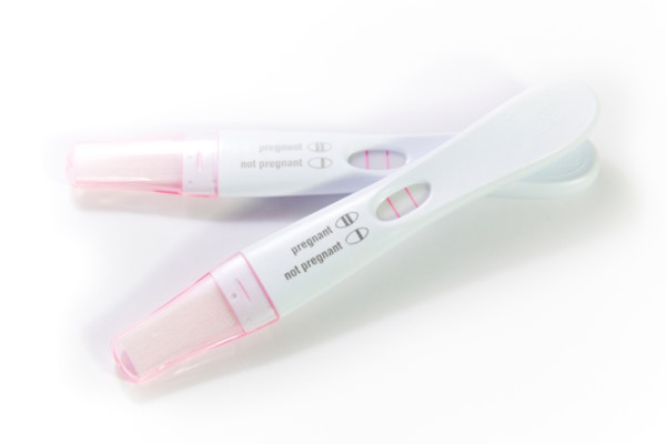 Dr. Peck and Dr. Mandelbaum discuss pregnancy tests.