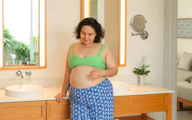 dr-handelsman-pregnancy-hormones-636X400 Dr. Roy Handelsman discussing pregnancy hormones in the magazine "The Bump".